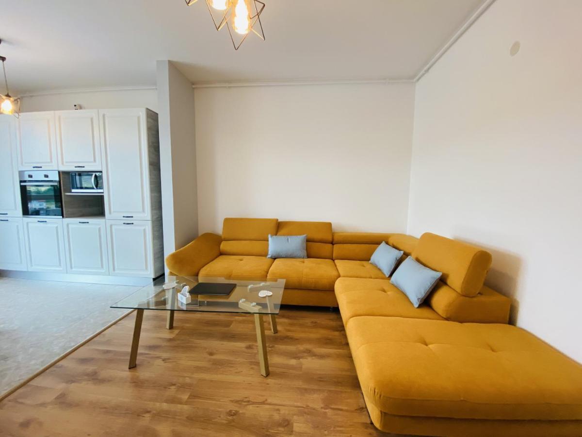 Deluxe Apartment With Balcony And Private Parking In Colvmna Residence Cluj-Napoca Exteriör bild