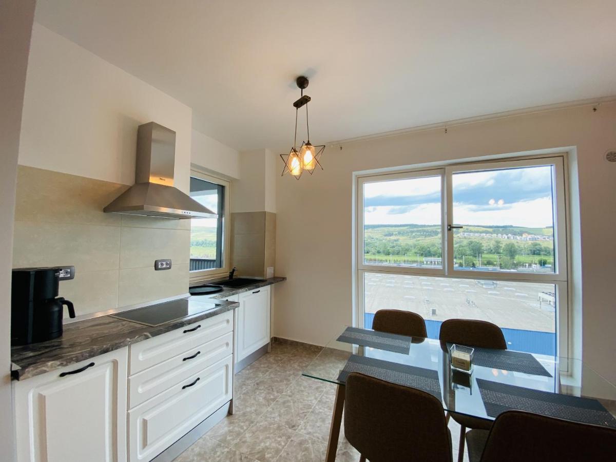 Deluxe Apartment With Balcony And Private Parking In Colvmna Residence Cluj-Napoca Exteriör bild